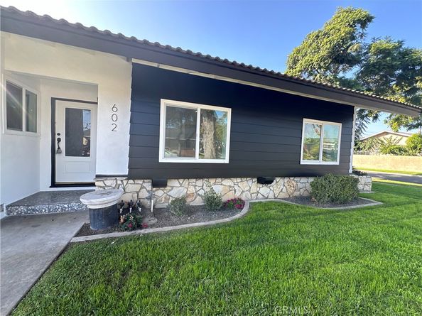 602 S Deming, Santa Ana CA 92704