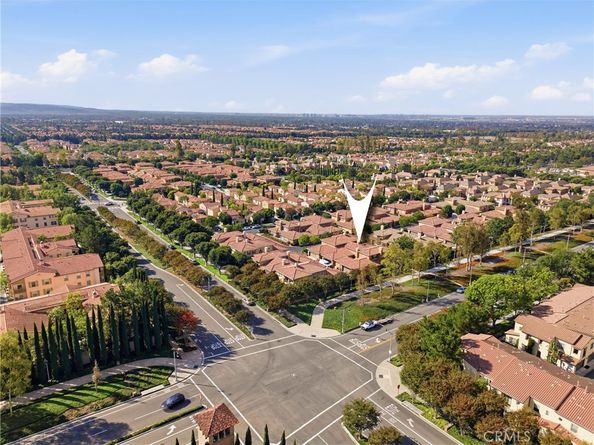 23 Herringbone, Irvine CA 92620