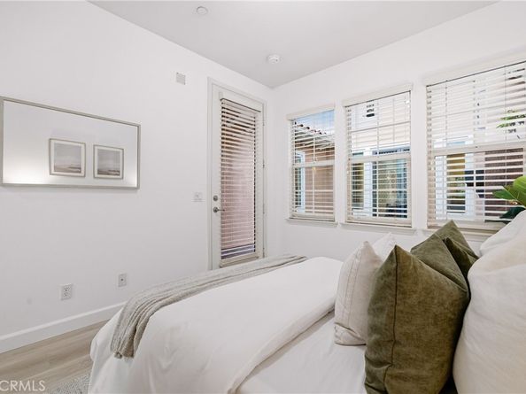 23 Herringbone, Irvine CA 92620