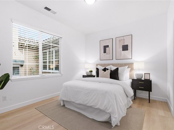 23 Herringbone, Irvine CA 92620