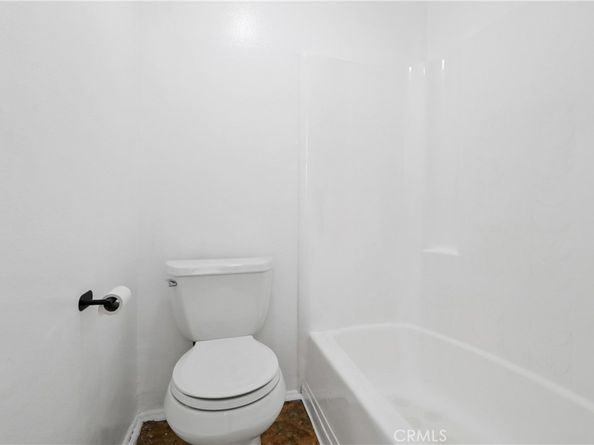 5585 E Pacific Coast Hwy Unit 129, Long Beach CA 90804