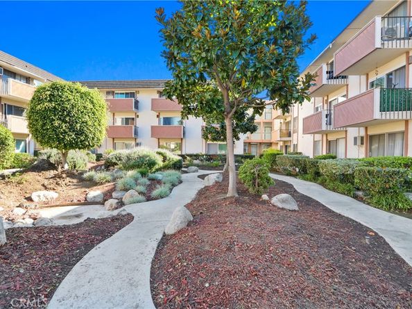 5585 E Pacific Coast Hwy Unit 129, Long Beach CA 90804