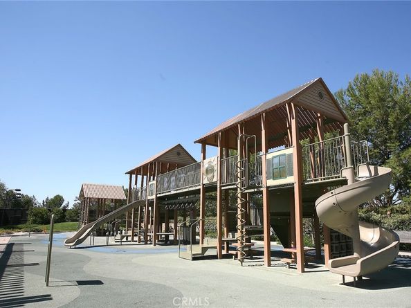 120 Long Fence, Irvine CA 92602