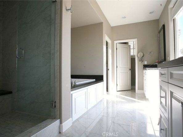 120 Long Fence, Irvine CA 92602