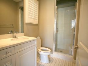 120 Long Fence, Irvine CA 92602