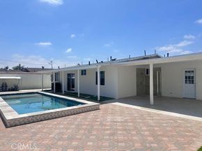 14572 Purdy Street, Midway City CA 92655