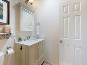 6109 Dunrobin Avenue, Lakewood CA 90713