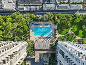 2160 Century Park E 902, Los Angeles CA 90067