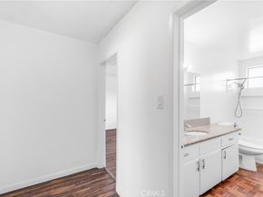 600 Almond, Long Beach CA 90802