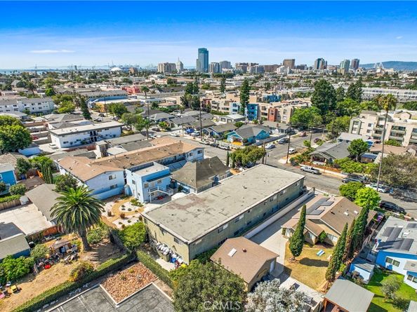 600 Almond, Long Beach CA 90802