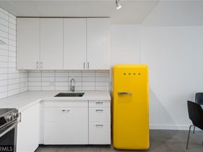 375 Atlantic Avenue 201, Long Beach CA 90802