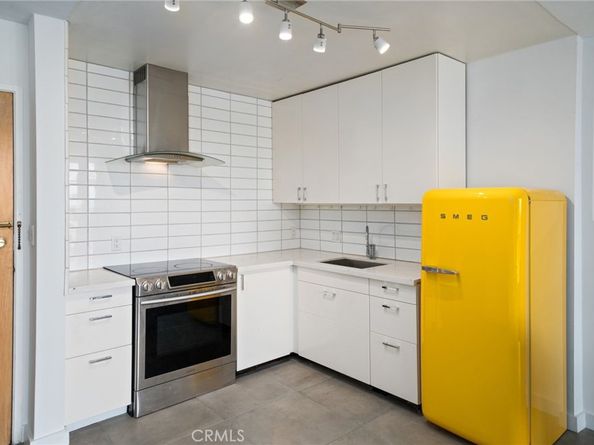 375 Atlantic Avenue 201, Long Beach CA 90802