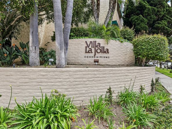 6455 La Jolla Boulevard 206, La Jolla CA 92037