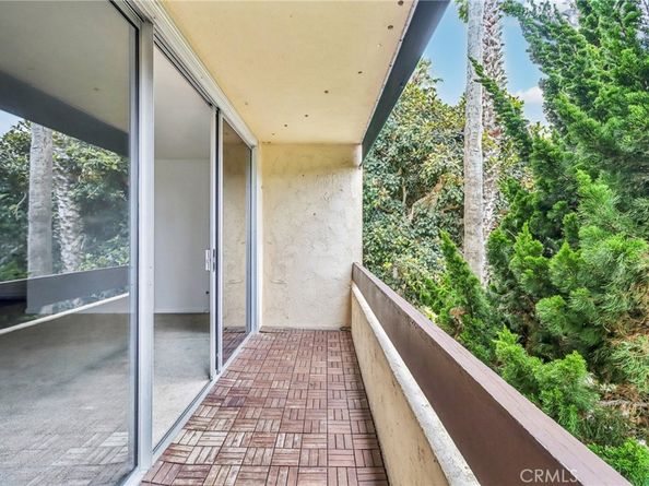 6455 La Jolla Boulevard 206, La Jolla CA 92037