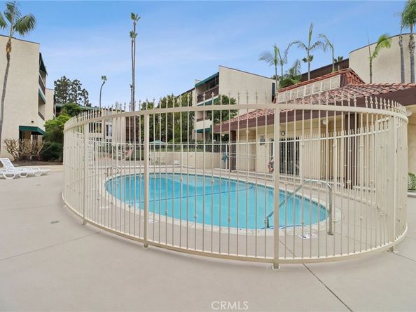 6455 La Jolla Boulevard 206, La Jolla CA 92037