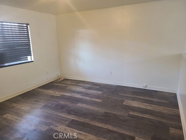 944 W 74th Street W, Los Angeles CA 90044