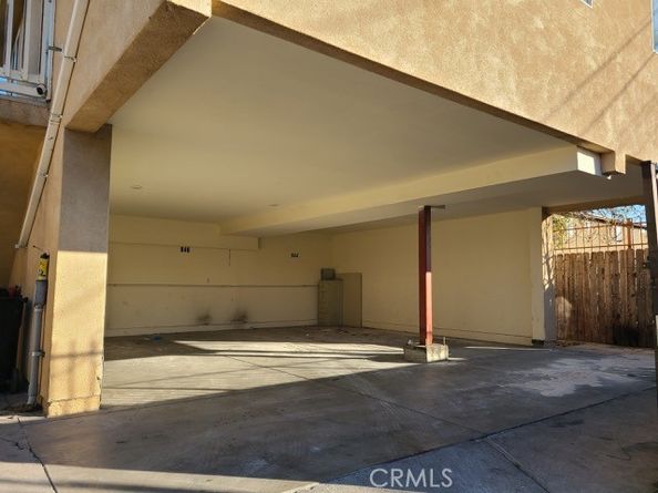 944 W 74th Street W, Los Angeles CA 90044