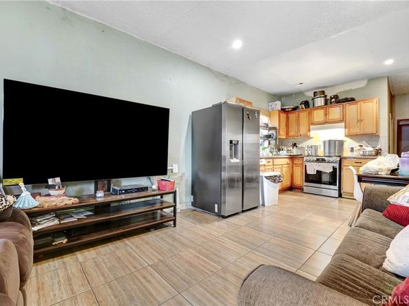 1132 E 53rd Street, Los Angeles CA 90011