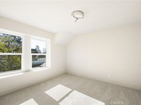 11 Thunder Trail 6, Irvine CA 92614