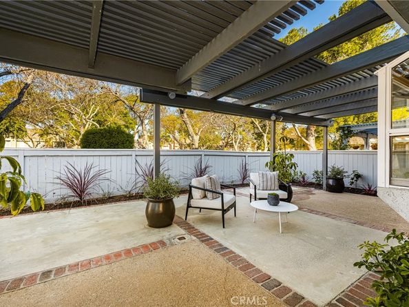 11 Thunder Trail 6, Irvine CA 92614