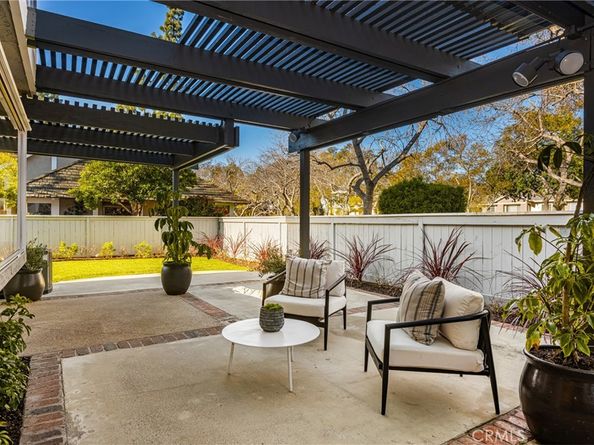 11 Thunder Trail 6, Irvine CA 92614