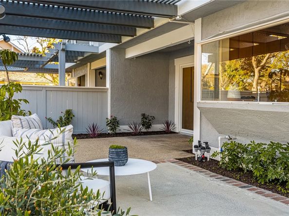 11 Thunder Trail 6, Irvine CA 92614