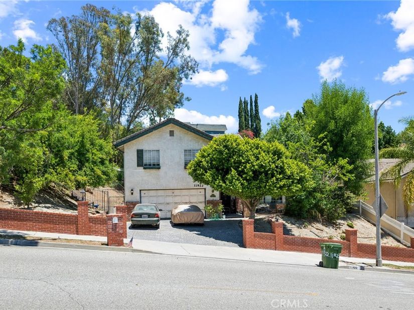 11922 Louise Avenue, Granada Hills, CA 91344 - For Sale