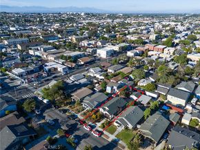 916 Junipero Avenue, Long Beach CA 90804
