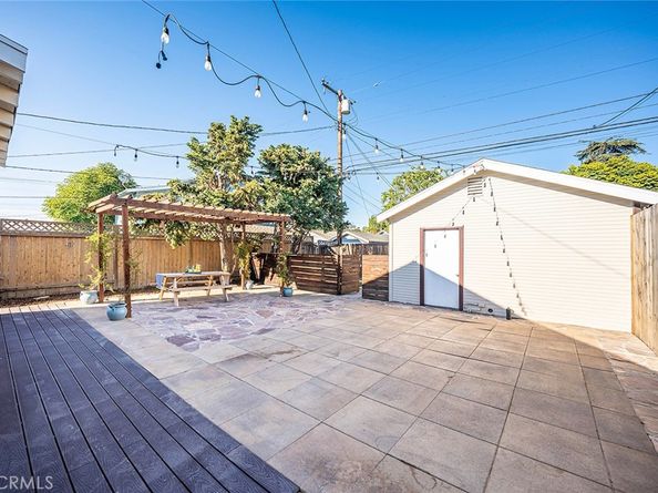 916 Junipero Avenue, Long Beach CA 90804