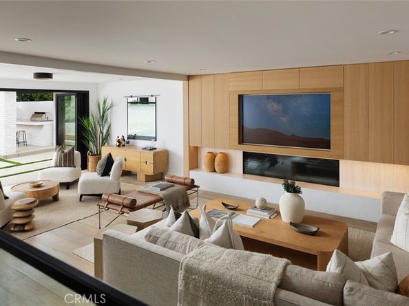 919 Sandcastle Drive, Corona Del Mar CA 92625