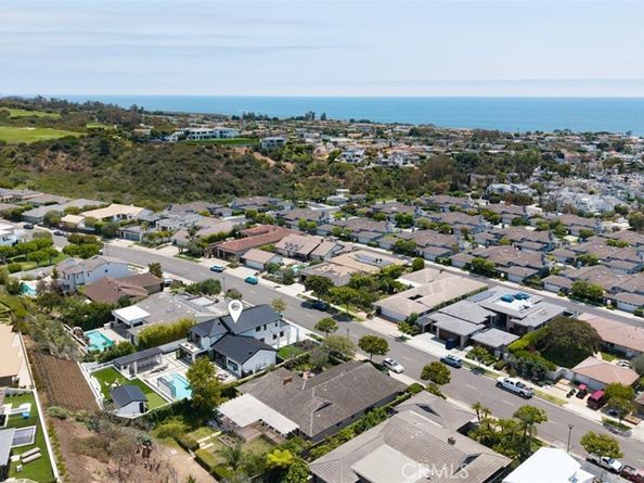 919 Sandcastle Drive, Corona Del Mar CA 92625
