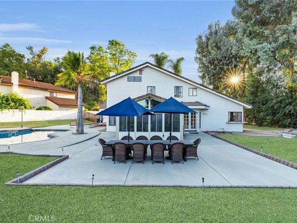 1549 Hillcrest Drive, Pomona CA 91768