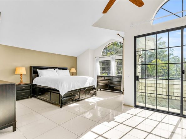 1549 Hillcrest Drive, Pomona CA 91768