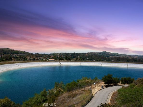 7012 E Viewpoint Lane, Anaheim Hills CA 92807