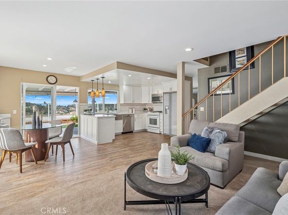 7012 E Viewpoint Lane, Anaheim Hills CA 92807