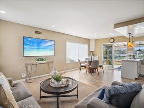 7012 E Viewpoint Lane, Anaheim Hills CA 92807