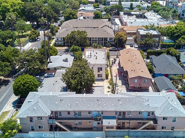 6669 De Longpre Avenue, Los Angeles CA 90028