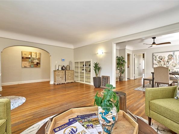 6669 De Longpre Avenue, Los Angeles CA 90028