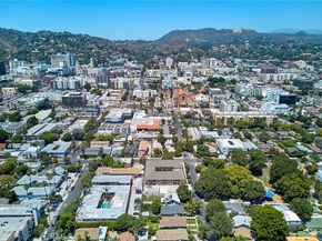 6669 De Longpre Avenue, Los Angeles CA 90028