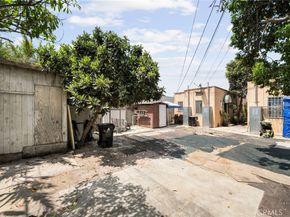 1216 S Mullen Avenue, Los Angeles CA 90019