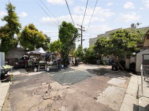 1216 S Mullen Avenue, Los Angeles CA 90019