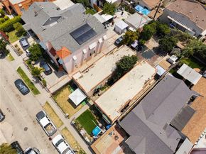 1216 S Mullen Avenue, Los Angeles CA 90019