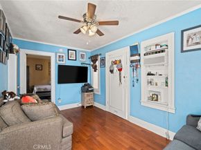 1216 S Mullen Avenue, Los Angeles CA 90019