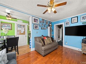 1216 S Mullen Avenue, Los Angeles CA 90019