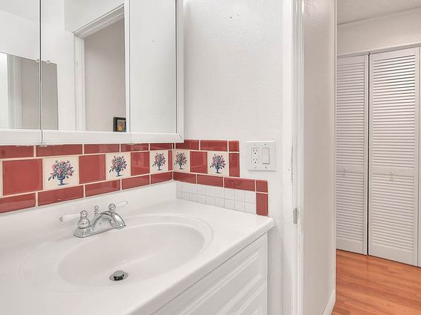 3077 Via Serena S B, Laguna Woods CA 92637