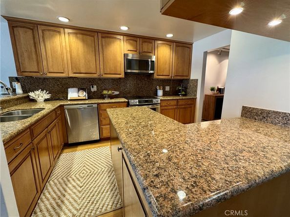 9103 Marina Pacifica Drive N, Long Beach CA 90803