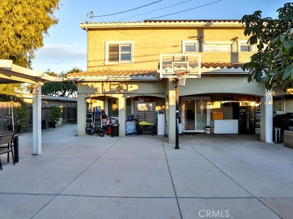 1241 N Studebaker Road, Long Beach CA 90815