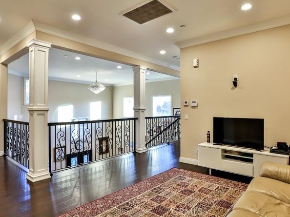 1241 N Studebaker Road, Long Beach CA 90815