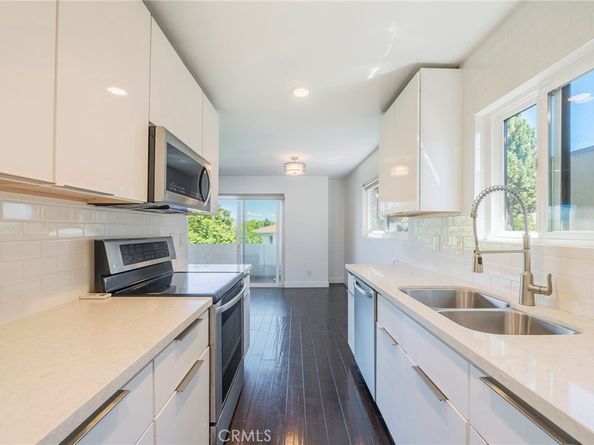 1601 Veteran Avenue 301/302, Los Angeles CA 90024