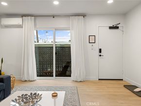 59 S Meridith Avenue, Pasadena CA 91106